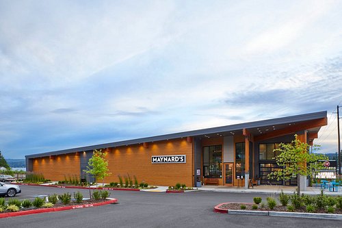 Exterior of Maynard's Restaurant in Silverdale